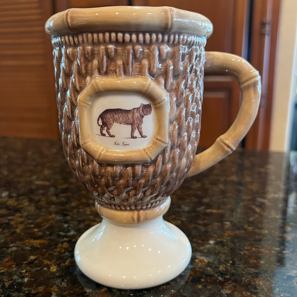 Raymond Waites Empire Collection Tiger Pedestal Mug